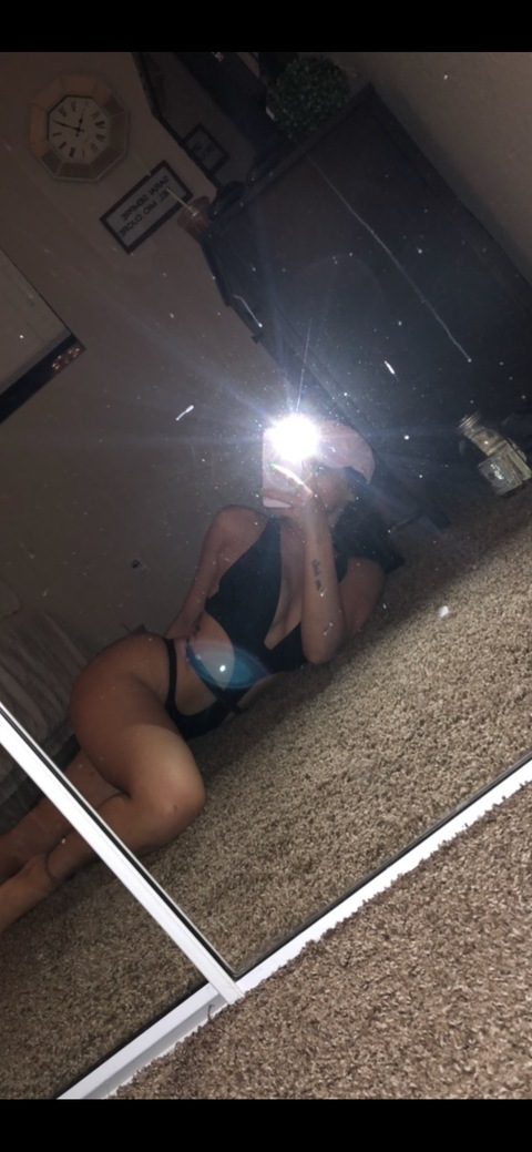 stayawhile1112 onlyfans leaked picture 2