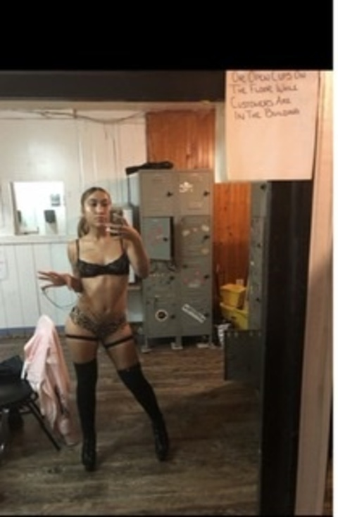 suckontokyo onlyfans leaked picture 2