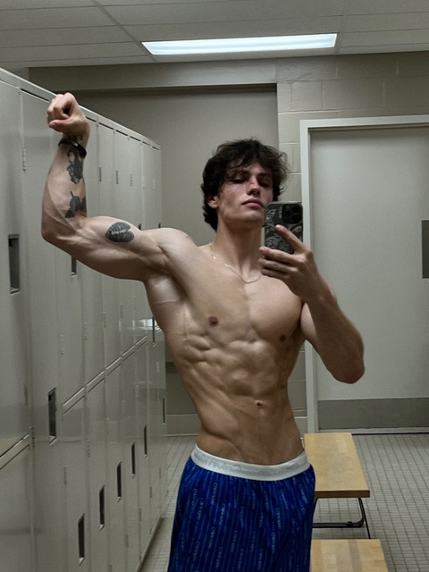 thatrippedfitnesskid onlyfans leaked picture 2