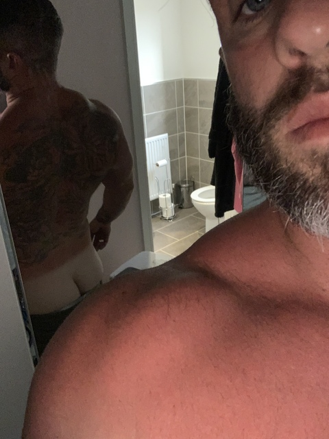 thesilverfoxme onlyfans leaked picture 2