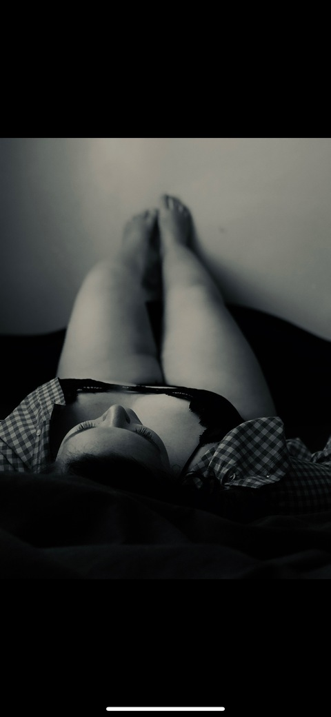 thickgirl13 onlyfans leaked picture 2