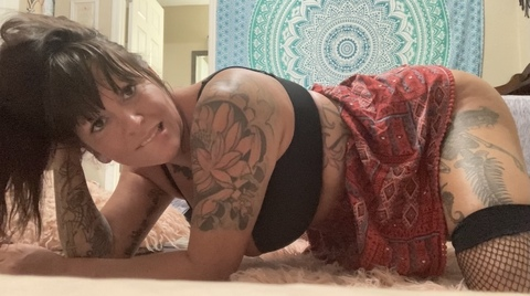 toritrixx onlyfans leaked picture 2