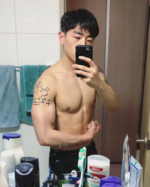 yangachote onlyfans leaked picture 2